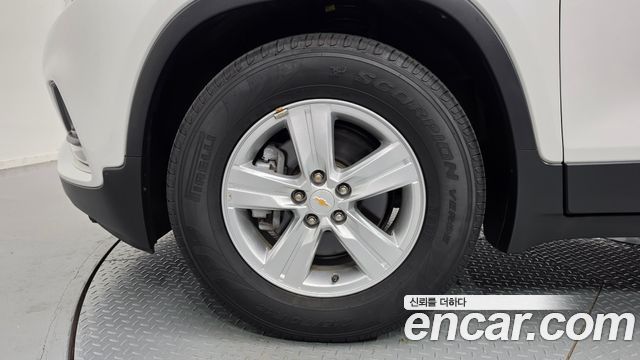 Chevrolet Trax 1.4 LT Deluxe 2017 — фото 5