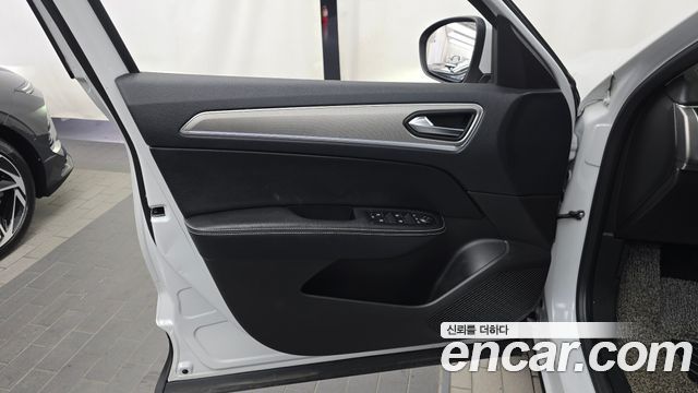 Renault Korea XM3 1.6 GTe RE 2023 — фото 24