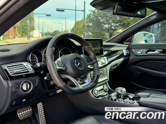 Mercedes-Benz CLS-Class (W218) CLS63 AMG 4MATIC 2016 — фото 9