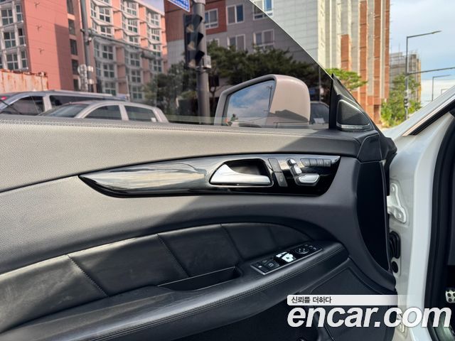 Mercedes-Benz CLS-Class (W218) CLS63 AMG 4MATIC 2016 — фото 16