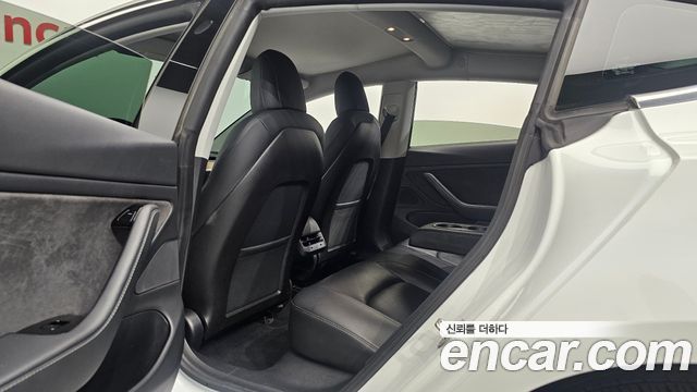 Tesla Model 3 Long Range AWD 2020 — фото 26