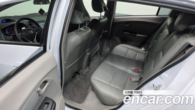 Honda Insight Plus 2011 — фото 12