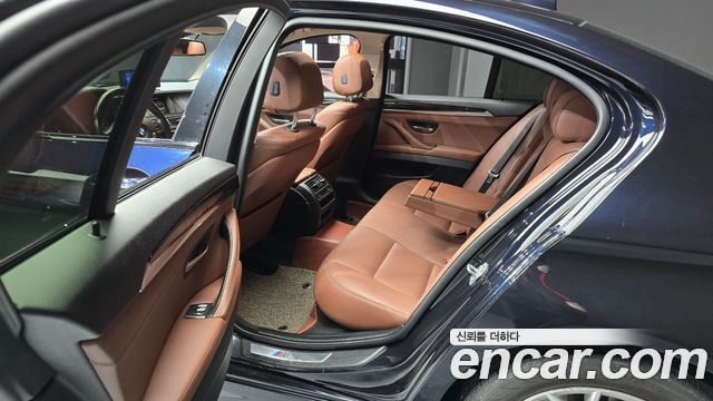 BMW 5 Series (F10) 528i M Aero Dynamic 2016 — фото 12