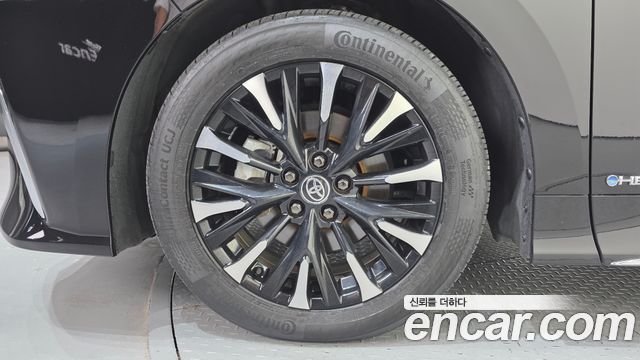 Toyota Alphard (IV) 2.5 HEV Executive AWD 2024 — фото 5