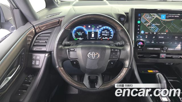 Toyota Alphard (IV) 2.5 HEV Executive AWD 2024 — фото 14