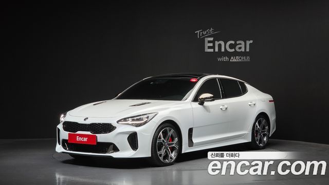 Kia Stinger 3.3 Turbo AWD GT 2020 — фото 1