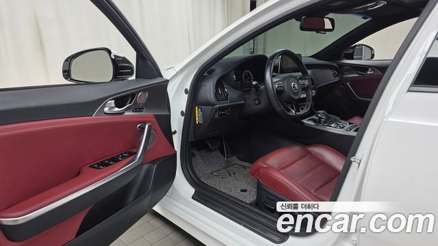 Kia Stinger 3.3 Turbo AWD GT 2020 — фото 10