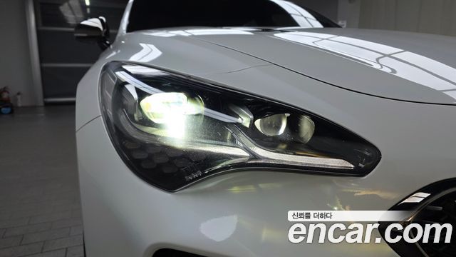 Kia Stinger 3.3 Turbo AWD GT 2020 — фото 22