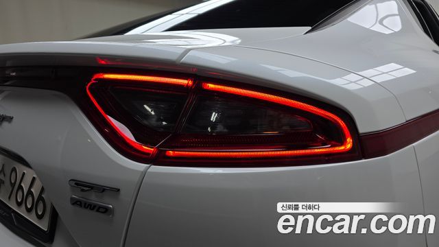 Kia Stinger 3.3 Turbo AWD GT 2020 — фото 23