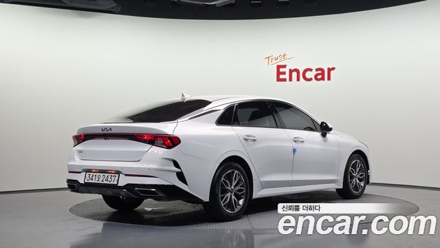 Kia K5 (III) 2.0 Trendy 2023 — фото 2