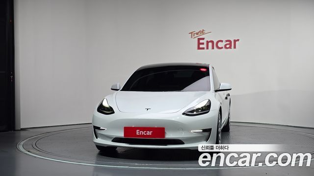Tesla Model 3 Long Range AWD 2022 — фото 3
