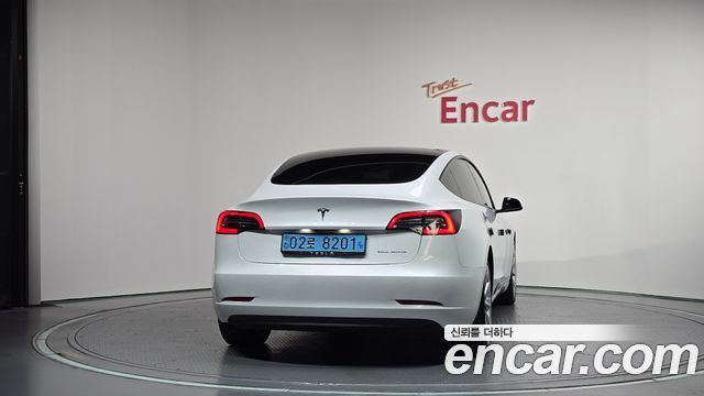 Tesla Model 3 Long Range AWD 2022 — фото 4