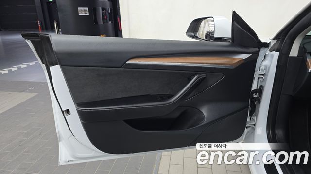 Tesla Model 3 Long Range AWD 2022 — фото 24