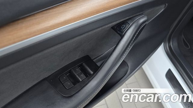 Tesla Model 3 Long Range AWD 2022 — фото 28