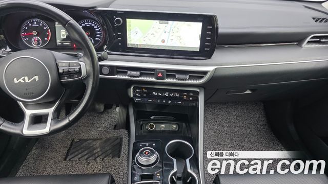 Kia K5 (III) 2.0 Prestige 2022 — фото 14