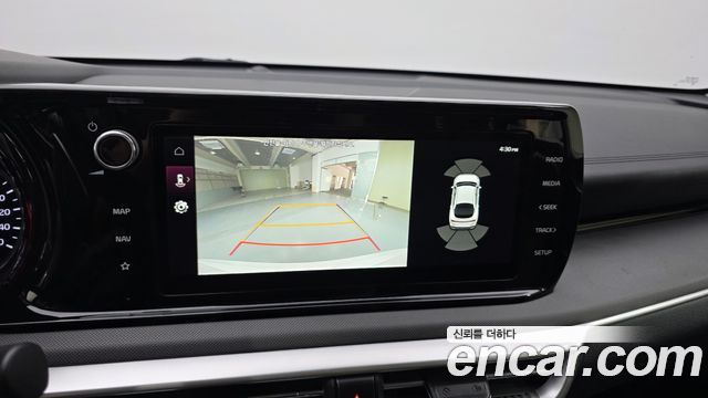 Kia K5 (III) 2.0 Prestige 2022 — фото 15