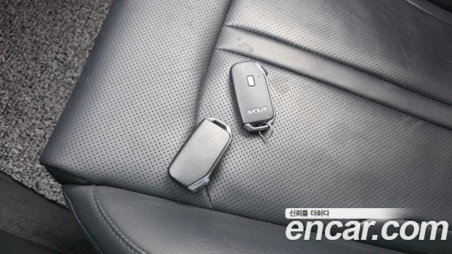 Kia K5 (III) 2.0 Prestige 2022 — фото 19