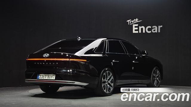 Hyundai Grandeur (GN7) 3,5 Gasoline 4WD Exclusive 2023 — фото 2