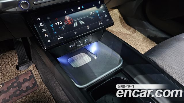 Hyundai Grandeur (GN7) 3,5 Gasoline 4WD Exclusive 2023 — фото 19