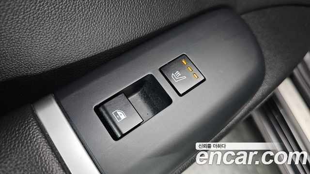 Hyundai Grandeur (GN7) 3,5 Gasoline 4WD Exclusive 2023 — фото 30