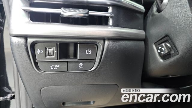 Hyundai Grandeur (GN7) 3,5 Gasoline 4WD Exclusive 2023 — фото 33