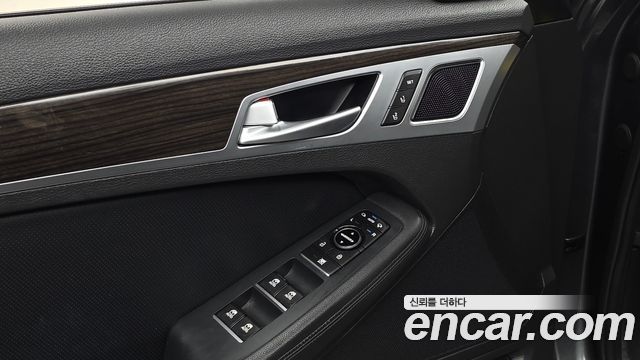 Genesis G80 3.3 GDI Luxury 2019 — фото 18