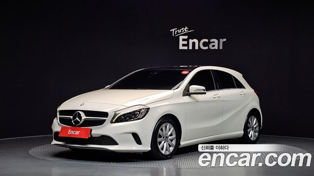 Mercedes-Benz A-Class (W176) A200