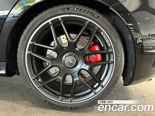 Mercedes-Benz A-Class (W177) AMG A45 S 4MATIC+ Hatchback 2026 — фото 5