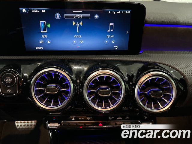 Mercedes-Benz A-Class (W177) AMG A45 S 4MATIC+ Hatchback 2026 — фото 19
