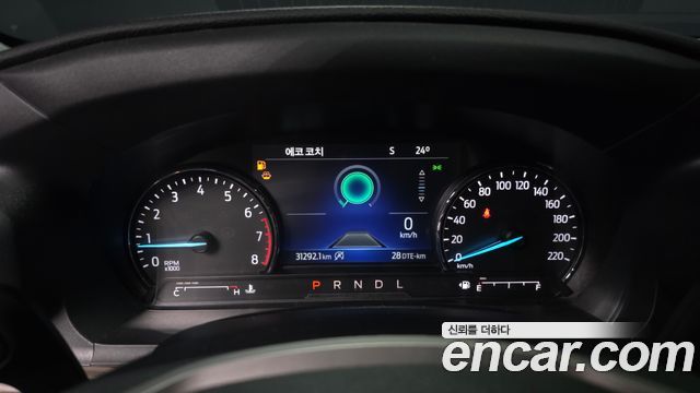 Ford Explorer (VI) 2.3 LimIted 4WD 2022 — фото 8