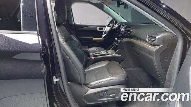 Ford Explorer (VI) 2.3 LimIted 4WD 2022 — фото 11