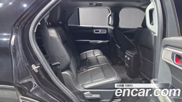 Ford Explorer (VI) 2.3 LimIted 4WD 2022 — фото 12
