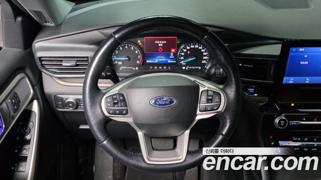 Ford Explorer (VI) 2.3 LimIted 4WD 2022 — фото 13