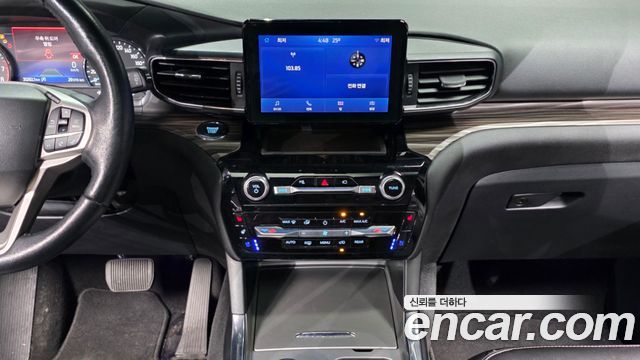 Ford Explorer (VI) 2.3 LimIted 4WD 2022 — фото 14