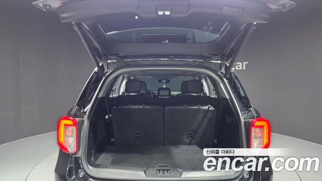 Ford Explorer (VI) 2.3 LimIted 4WD 2022 — фото 20