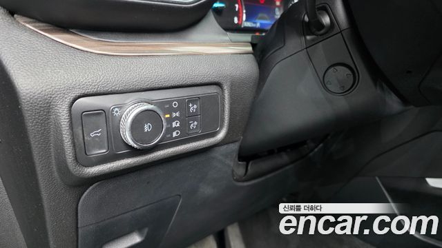Ford Explorer (VI) 2.3 LimIted 4WD 2022 — фото 28