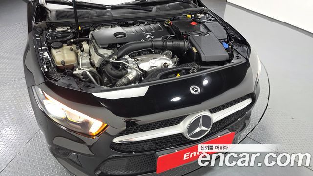 Mercedes-Benz A-Class (W177) A220 Hatchback 2020 — фото 6