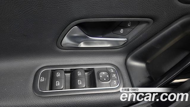 Mercedes-Benz A-Class (W177) A220 Hatchback 2020 — фото 28