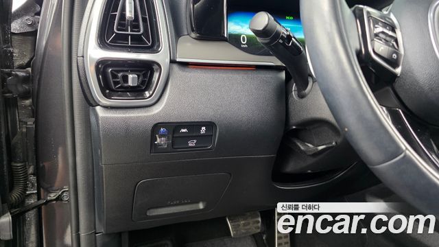 Kia Sorento (IV) Diesel 2.2 4WD Gravity 2023 — фото 16