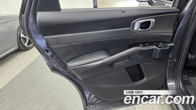 Kia Sorento (IV) Diesel 2.2 4WD Gravity 2023 — фото 25