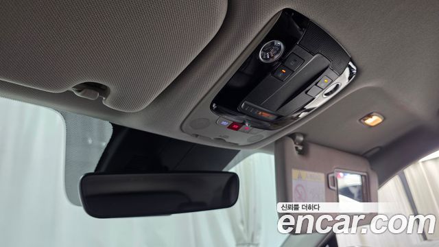 Kia Sorento (IV) Diesel 2.2 4WD Gravity 2023 — фото 32