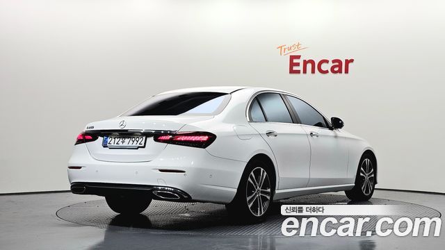 Mercedes-Benz E-Class (W213) E250 Avantgarde 2023 — фото 2