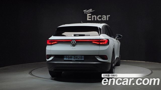 Volkswagen ID.4 Pro 2023 — фото 4