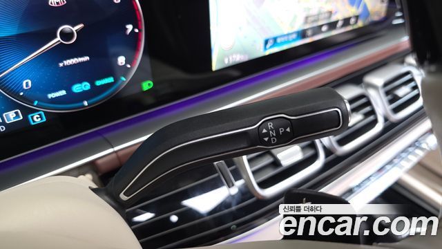 Mercedes-Benz GLS-Class (X167) Maybach GLS600 4MATIC Manufakur 2023 — фото 9