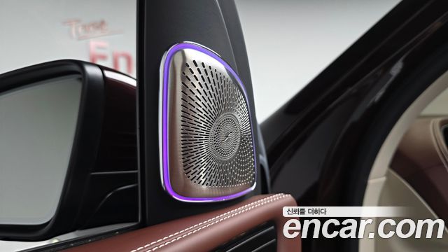 Mercedes-Benz GLS-Class (X167) Maybach GLS600 4MATIC Manufakur 2023 — фото 34
