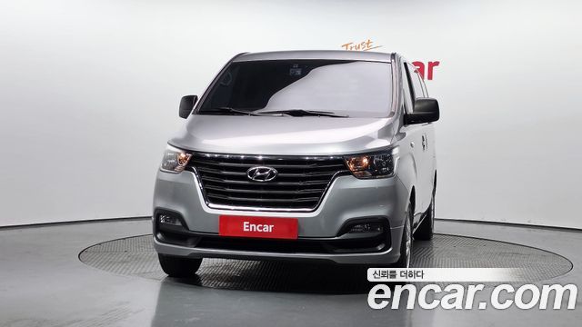 Hyundai Grand Starex Van 3-Seater Smart 2019 — фото 3