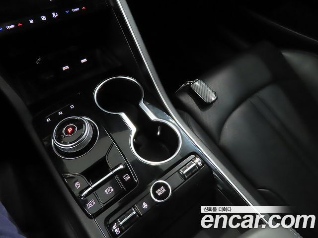 Kia K5 (III) 2.0 Prestige 2021 — фото 16