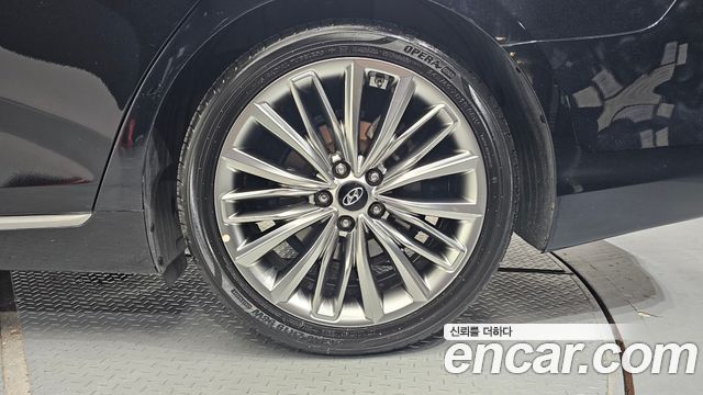 Hyundai Grandeur (IG) 3.0 Exclusive Special 2019 — фото 21