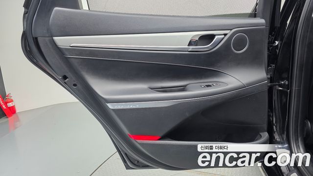 Hyundai Grandeur (IG) 3.0 Exclusive Special 2019 — фото 25