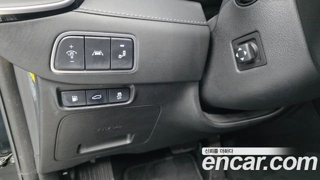 Hyundai Grandeur (IG) 3.0 Exclusive Special 2019 — фото 28
